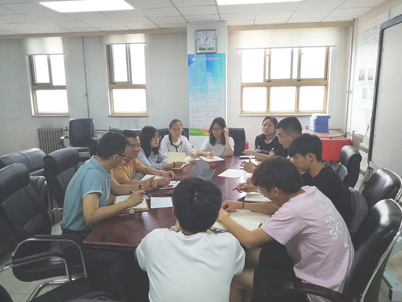 74a3c58b07234d01b24fafd7366ec8b2.jpg 学生信息员代表座谈会.jpg