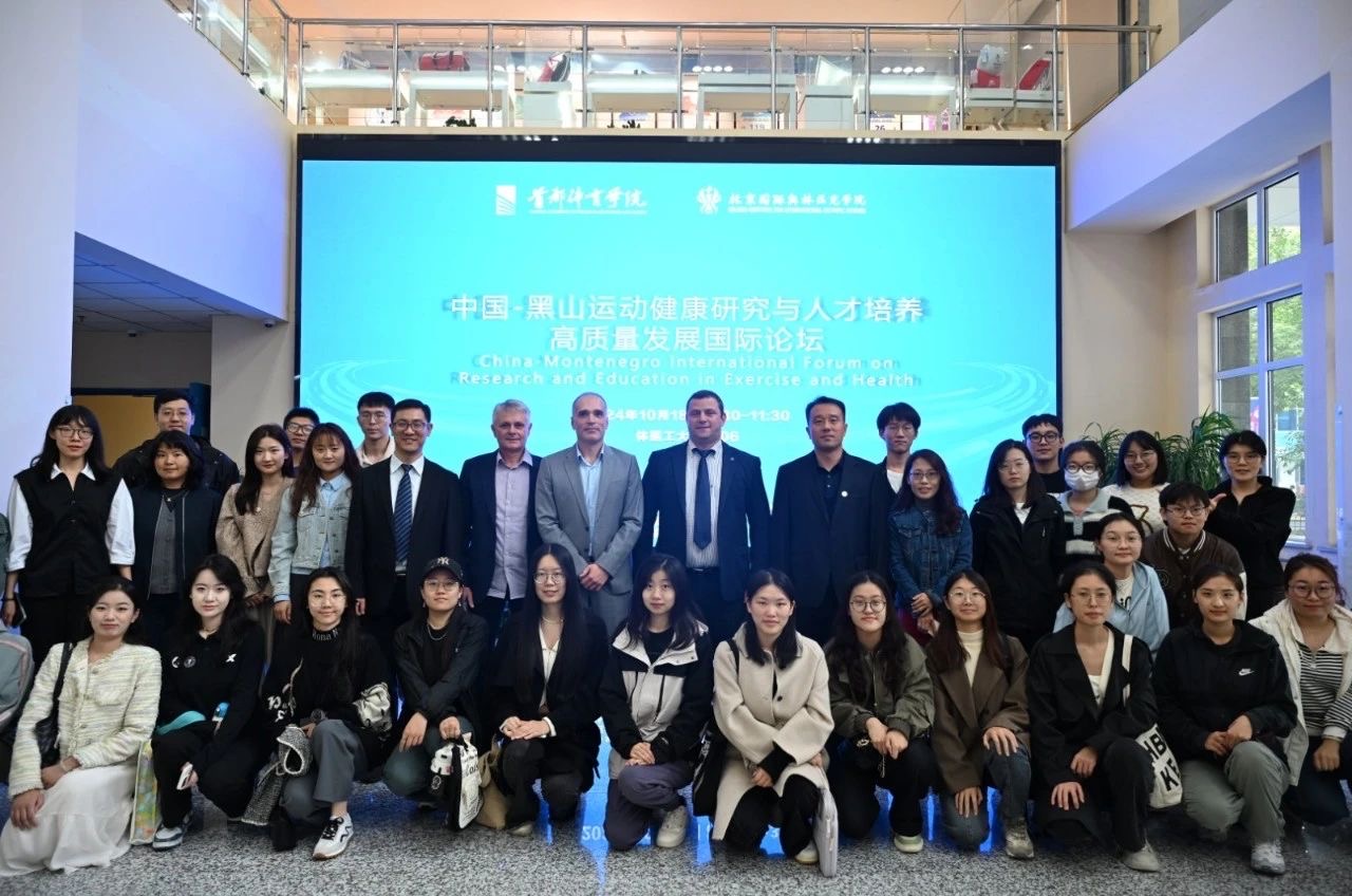 2b8d3796b8d64556bcbd265fbef5b453.jpeg IMG_1593.jpeg